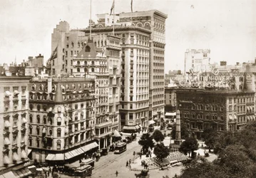 Broadway am Madison Square mit dem Worth-Denkmal, 1893